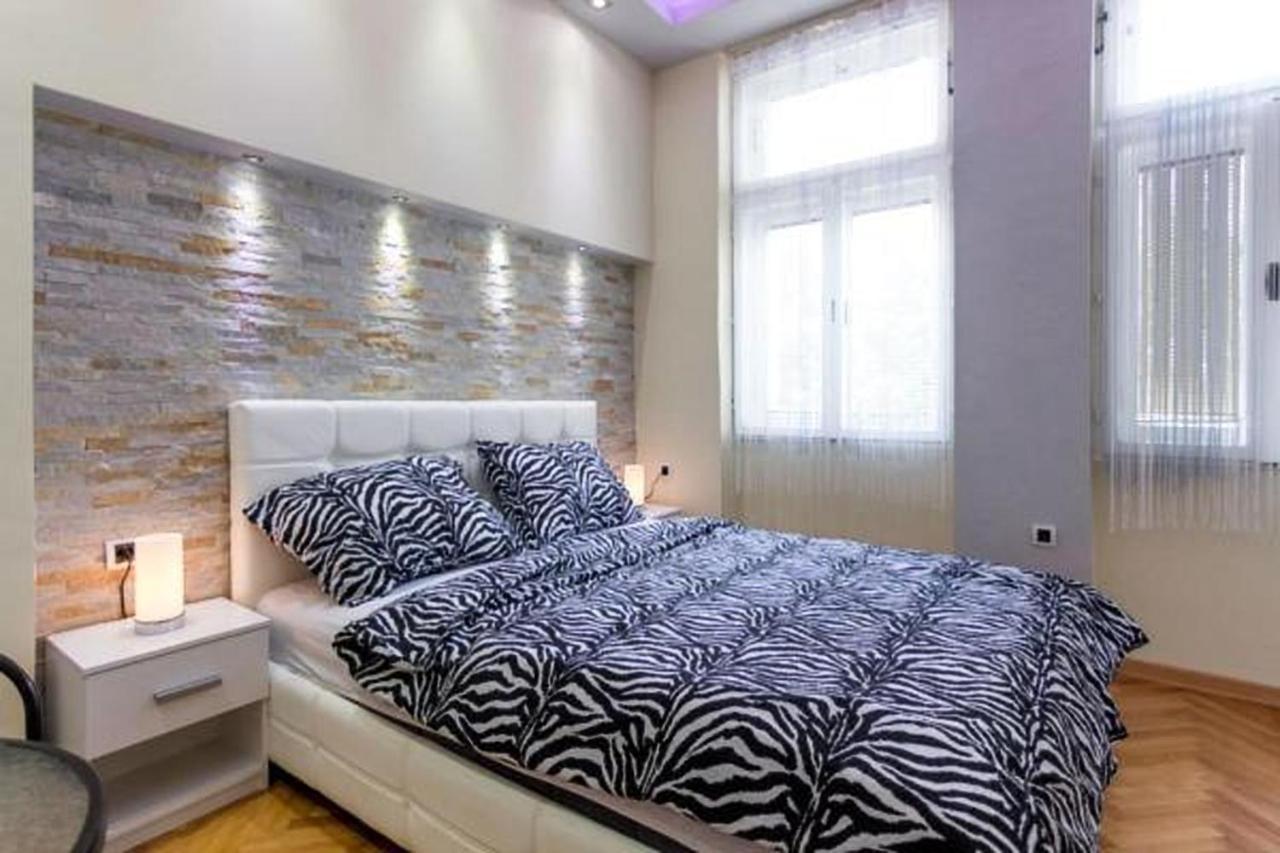 Apartment Royal Belgrade Extérieur photo